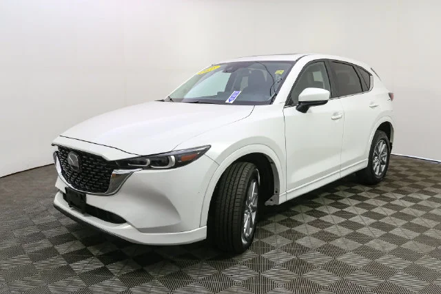 Used 2025 White Mazda 2.5 S Preferred Package image 5