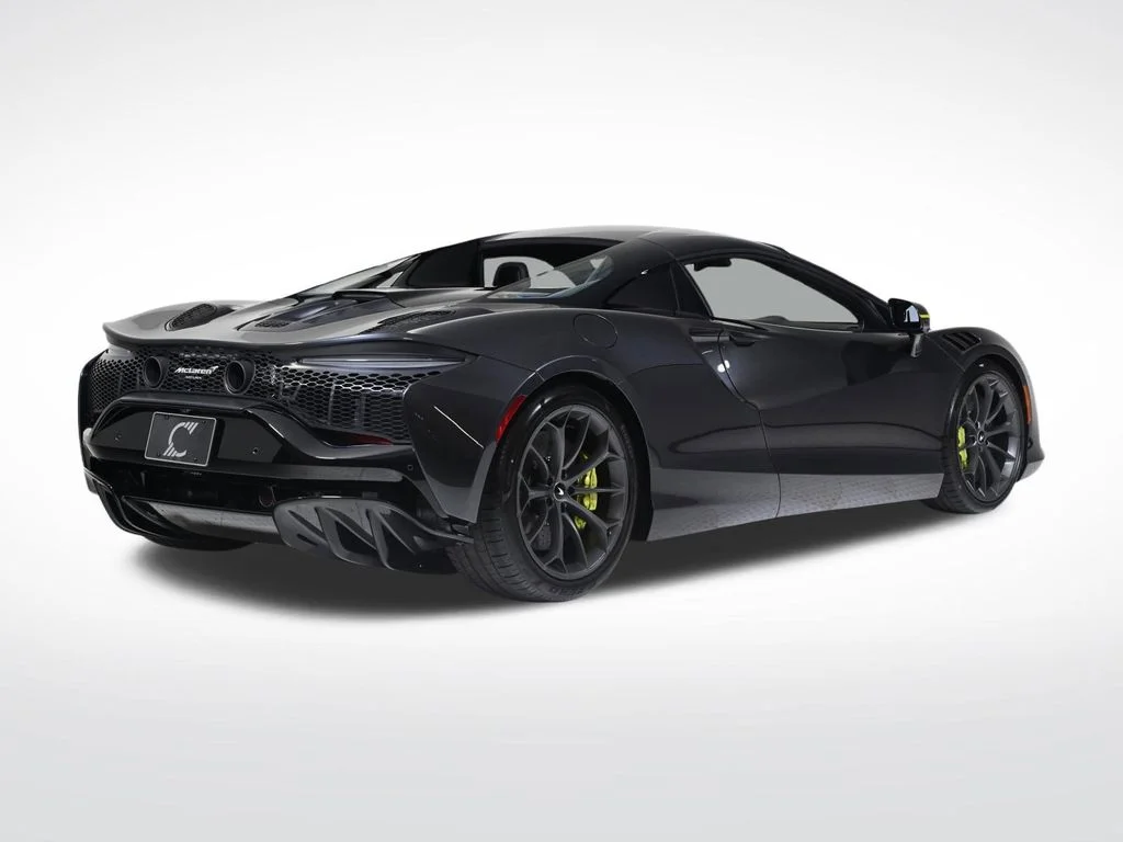 New 2026 Plateaux McLaren Spider image 5