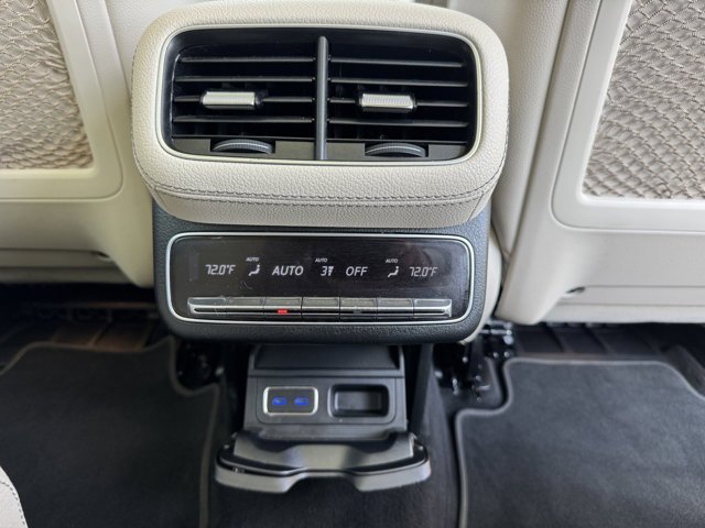 Used 2024 Obsidian Black Metallic Mercedes-Benz GLS 450 image 10