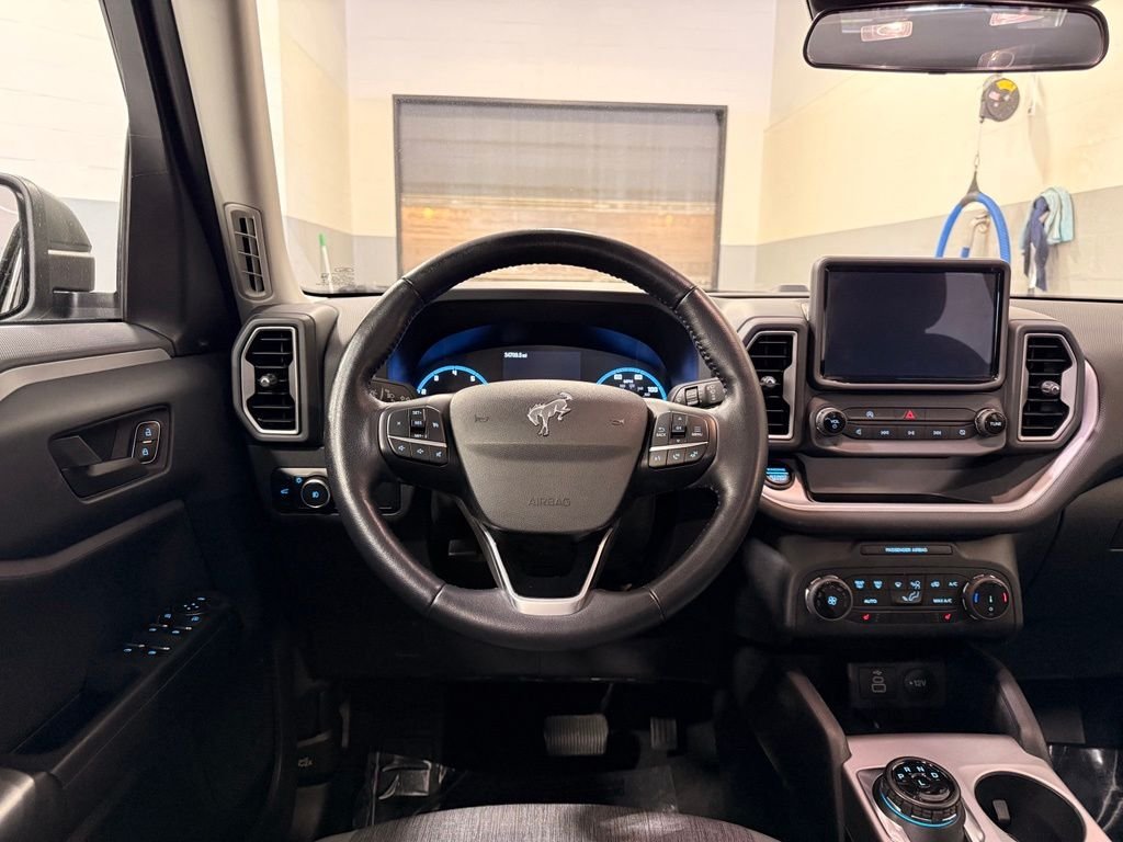 Used 2023 Green Ford  image 23