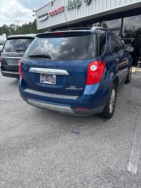 Used 2010 Blue Chevrolet LTZ image 4