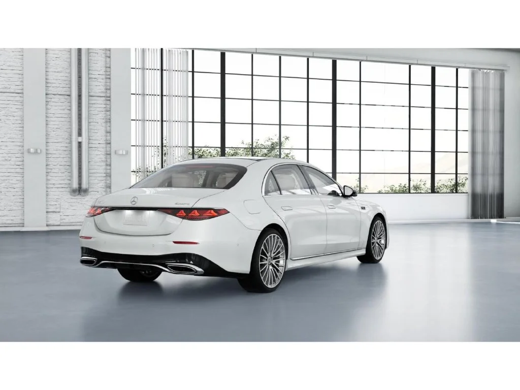 New 2027 White Mercedes-Benz S 580 image 54