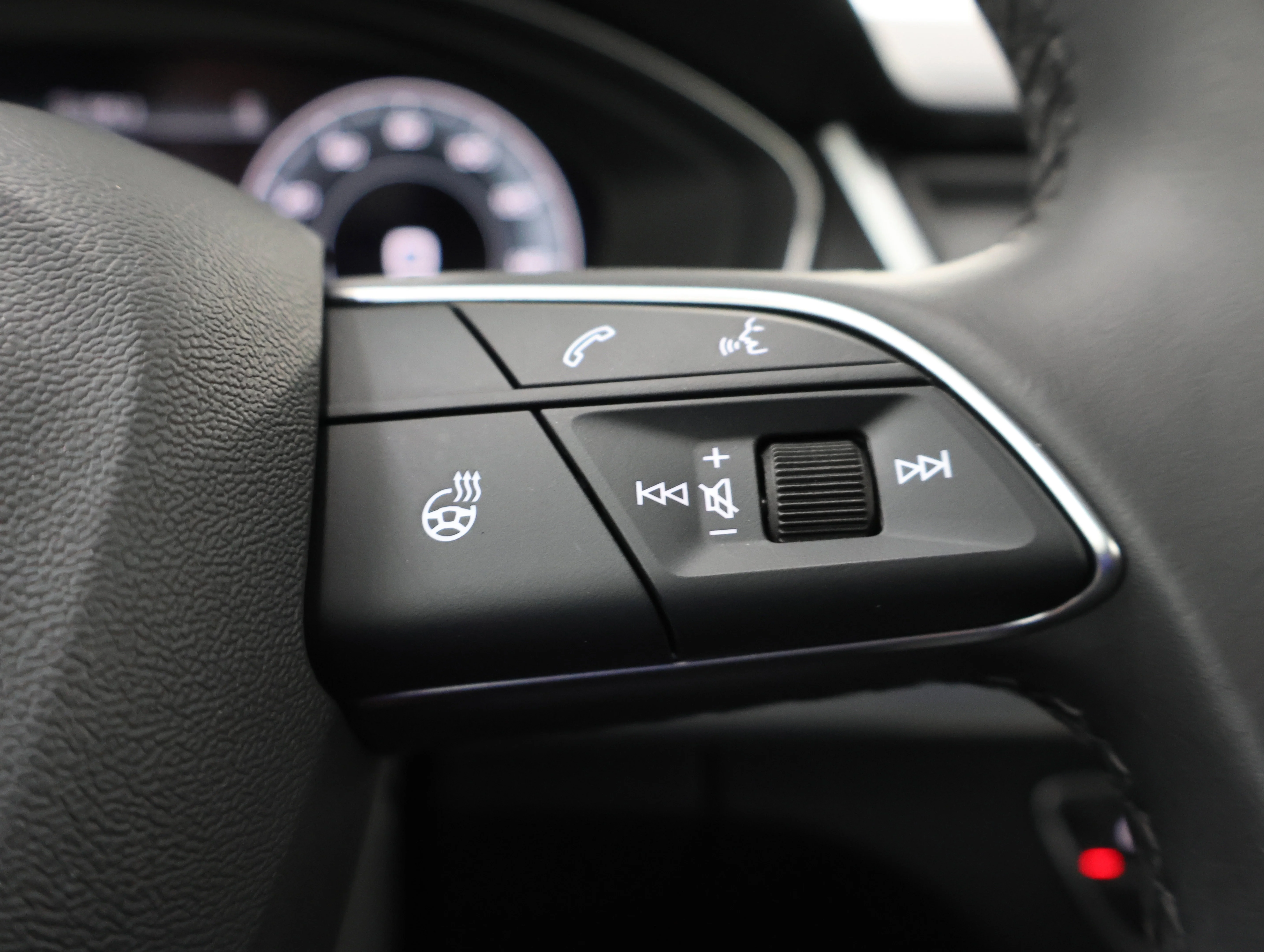 Used 2025 Arkona White Audi 45 S line Premium image 15