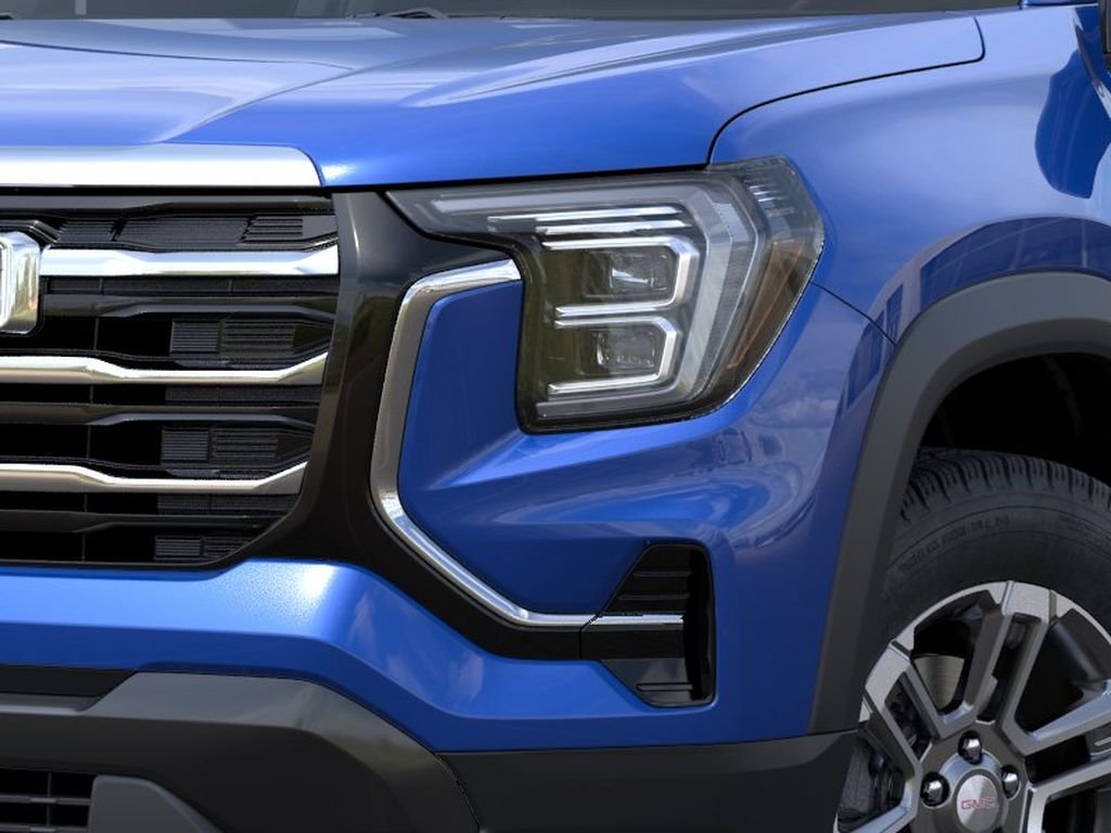 Used 2026 Rapids Metallic GMC AWD Elevation image 10