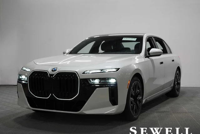 New 2026 BMW 7 Series 760i xDrive