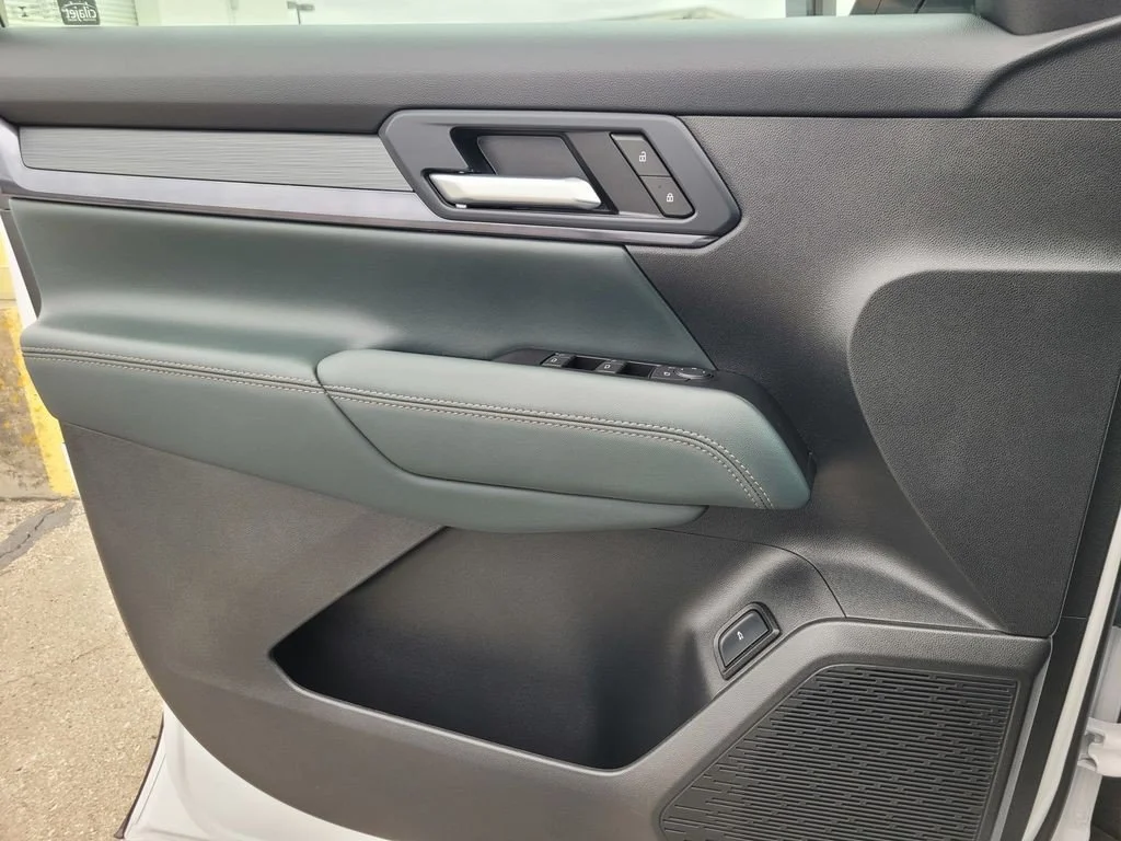 2026 GMC Terrain AT4 - Photo 24
