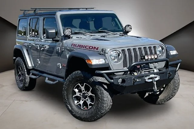 Used 2019 Gray Jeep Unlimited Rubicon image 2
