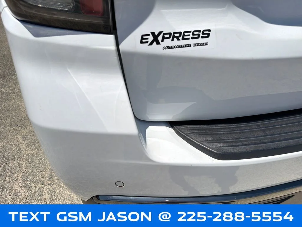 Used 2022 Summit White Chevrolet Z71 image 44