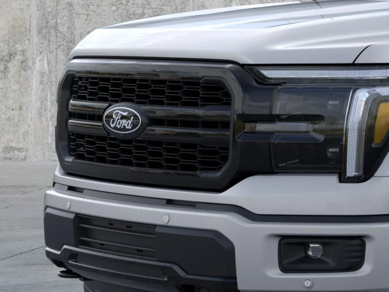 New 2026 Iconic Silver Metallic Ford Lariat® image 39