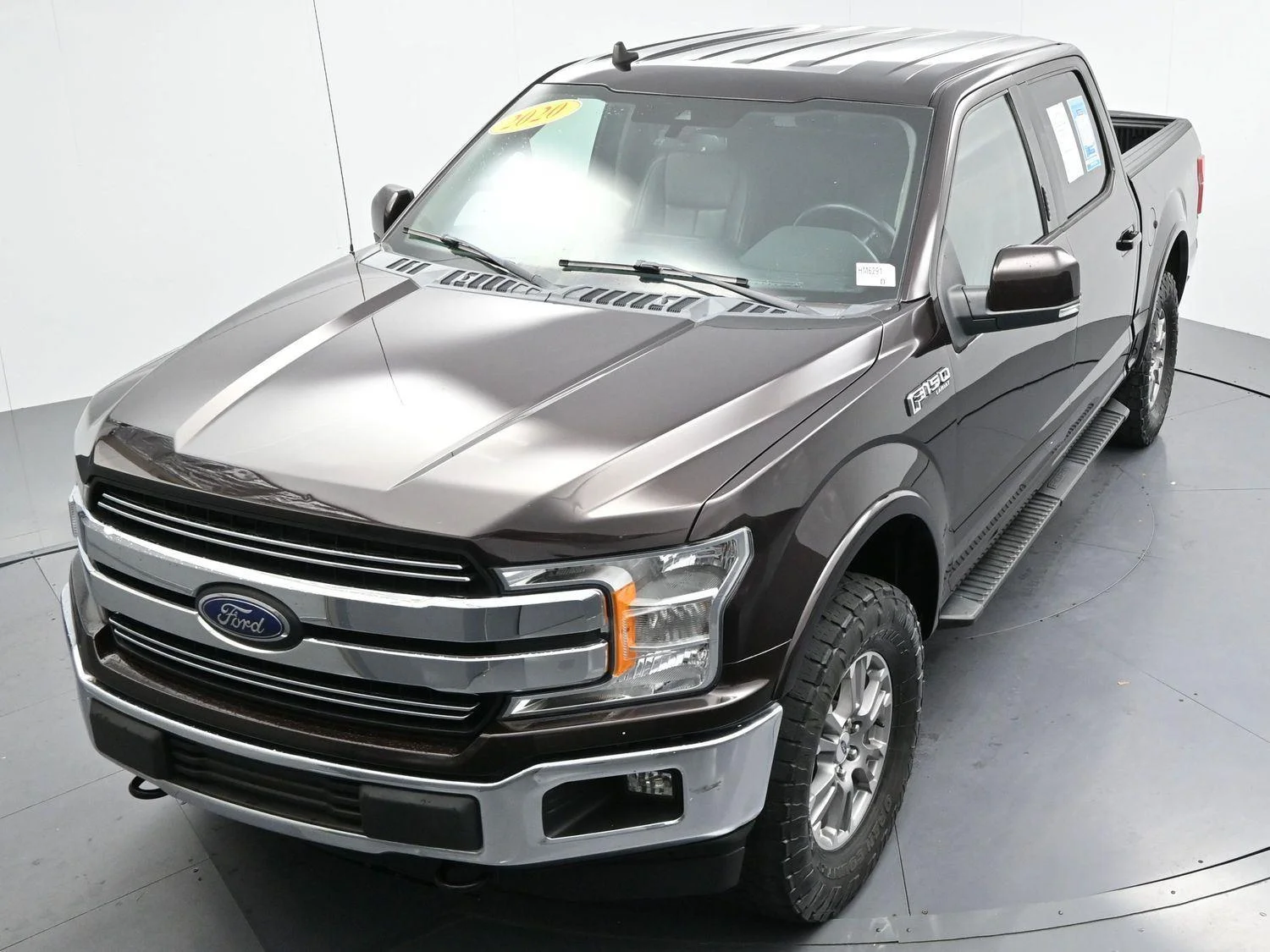 Used 2020 Magma Red Ford LARIAT image 43