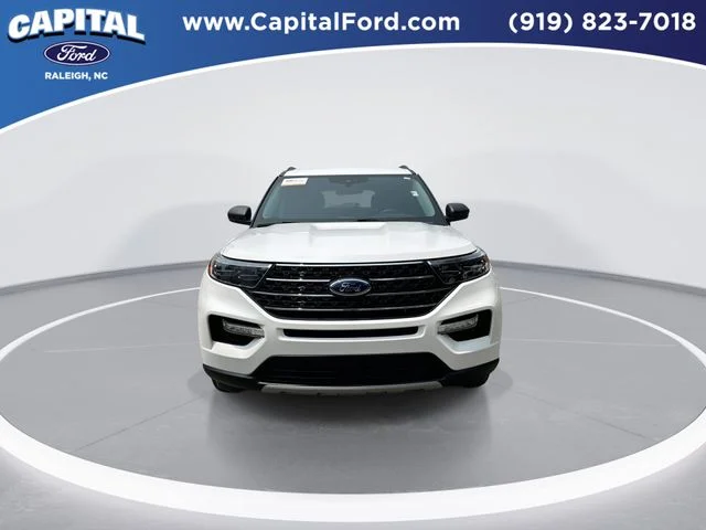 Used 2023 White Ford XLT image 3