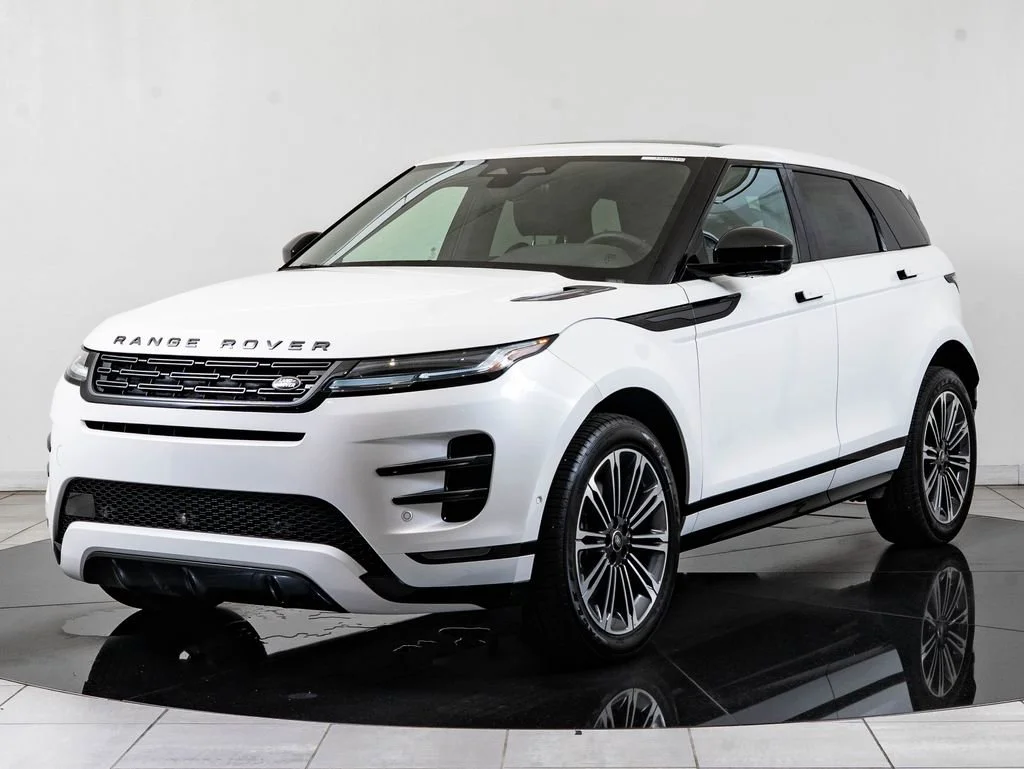 2026 Land Rover Range Rover Evoque Dynamic SE's photo