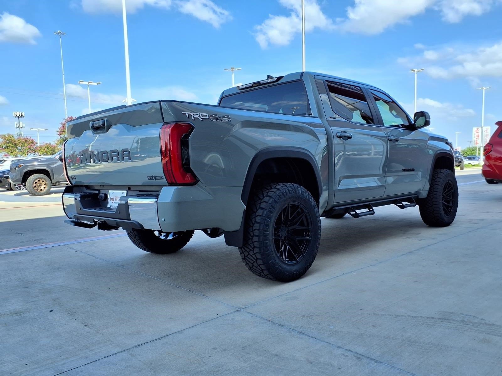 New 2026 Lunar Rock Toyota SR5 image 5