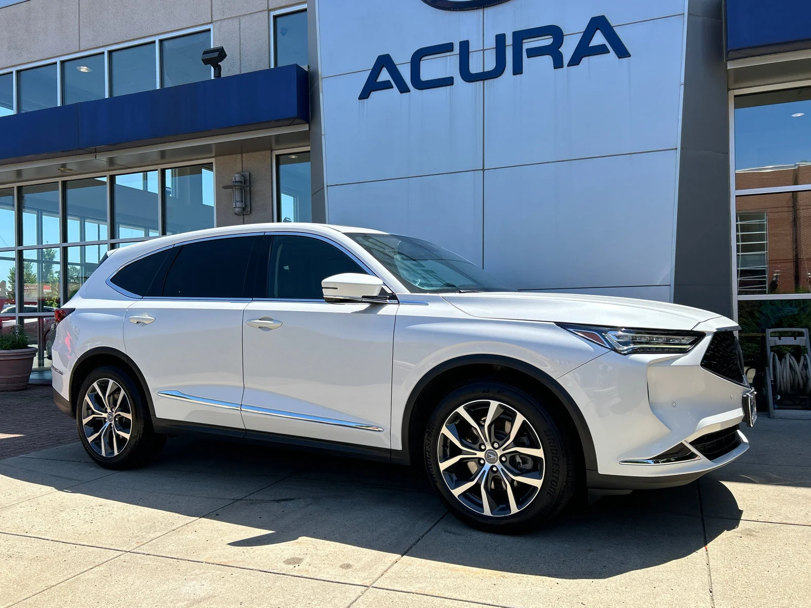 Certified Used 2024 Platinum White Pearl Acura SH-AWD TECH image 31