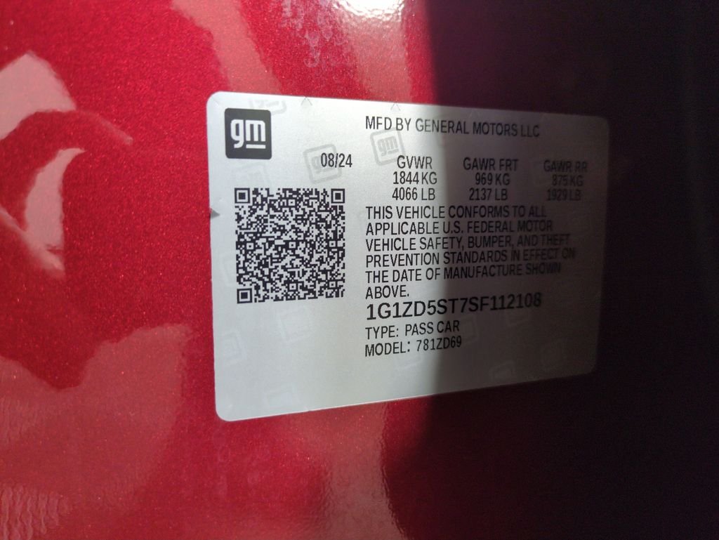Used 2025 Radiant Red Chevrolet LT image 29