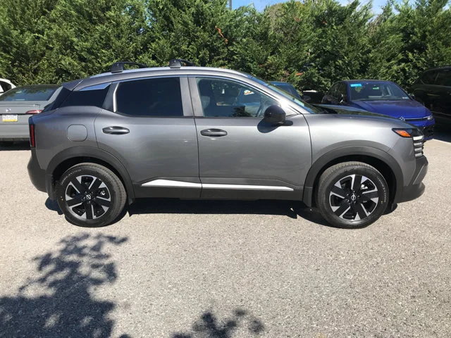 New 2027 Gun Metallic Nissan SV image 7