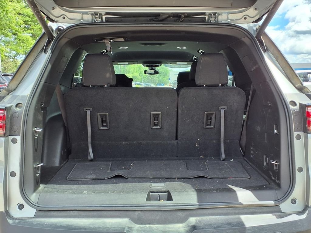 Used 2023 Gray Chevrolet LT image 11