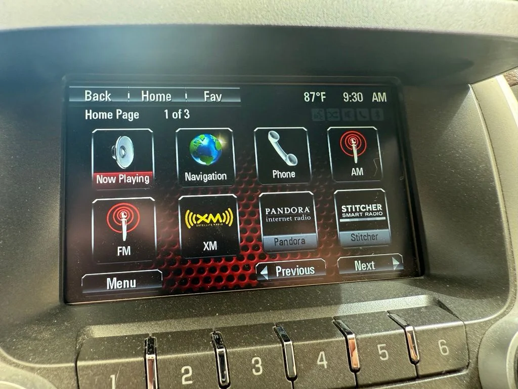 Used 2015 Champagne Silver Metallic GMC SLT-1 image 21