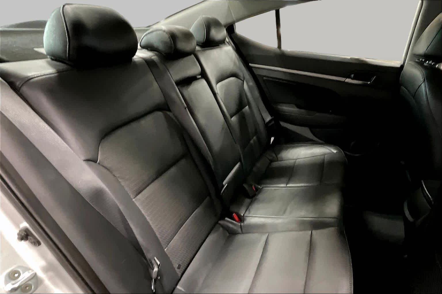 Used 2017 Symphony Silver Hyundai Limited image 19