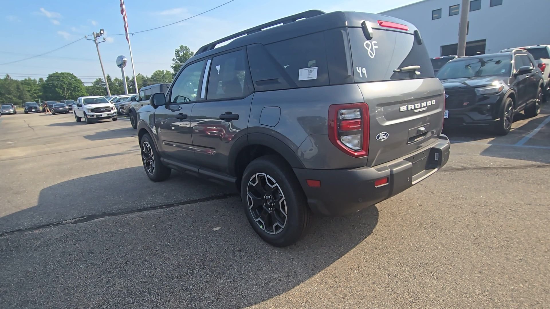 New 2026 Carbonized Gray Metallic Ford Outer Banks® image 18