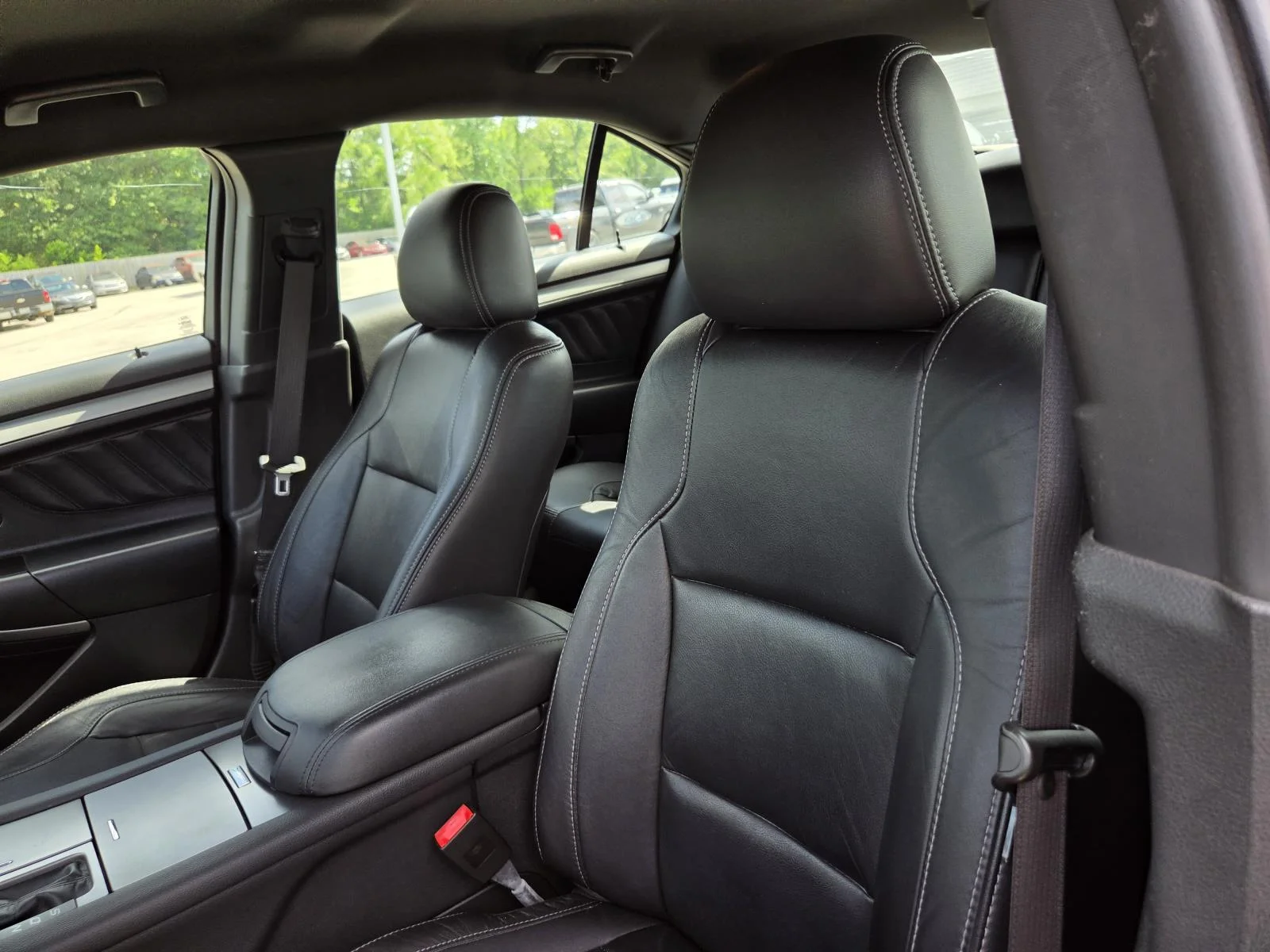 Used 2016 Blue Ford 4dr Sdn SEL FWD image 12