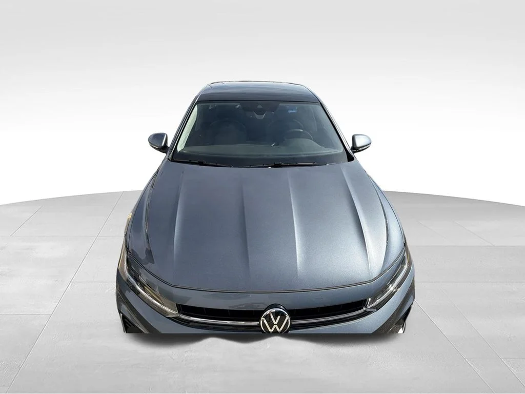 Used 2025 Platinum Gray Metallic Volkswagen 1.5T SEL image 12