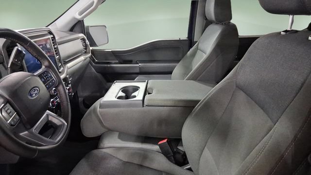 2025 Ford F-150 XLT - Photo 33