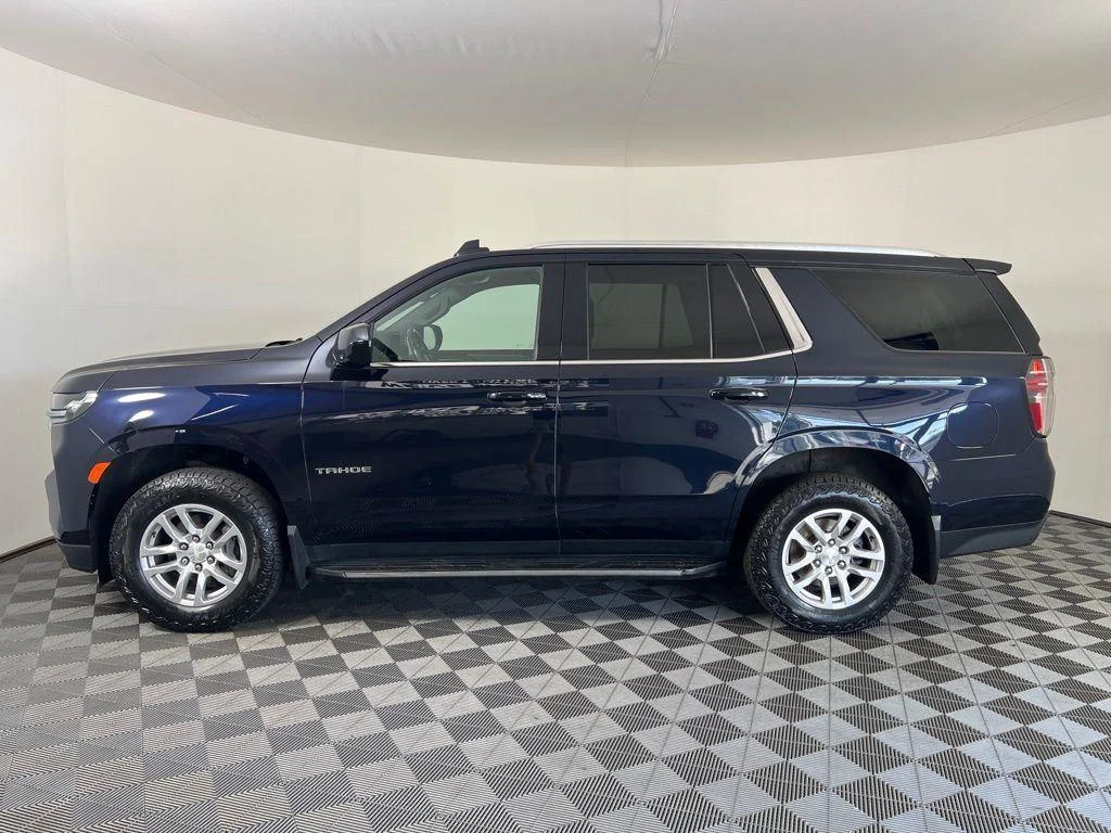 Used 2022 Midnight Blue Metallic Chevrolet LT image 33