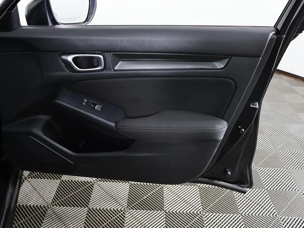 Used 2024 Crystal Black Pearl Honda Sport image 20