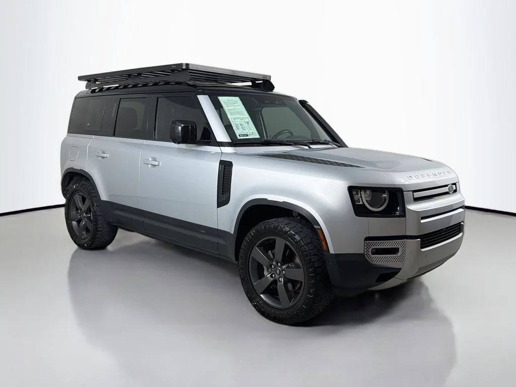 Certified Used 2023 Silver Land Rover S image 3