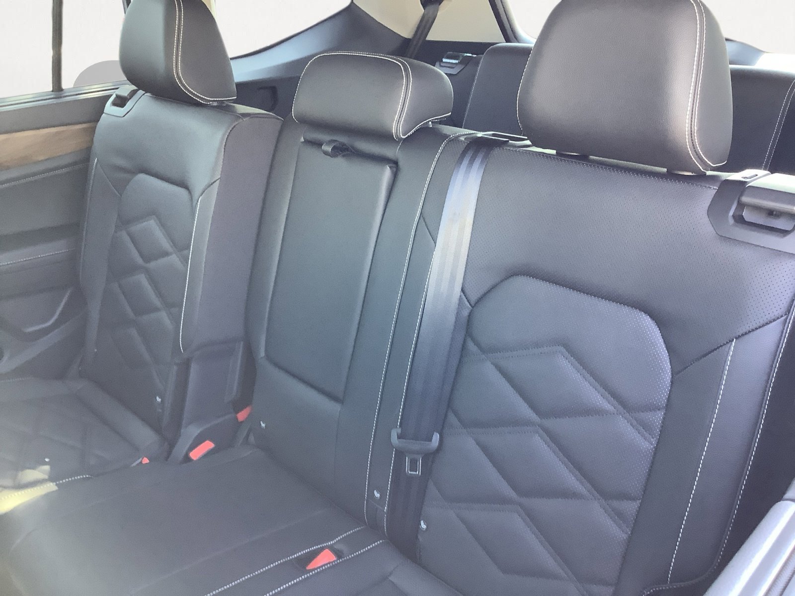 2026 Volkswagen Atlas SE w/Tech - Photo 24