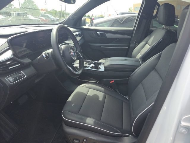 Used 2026 Summit White Buick Preferred image 2