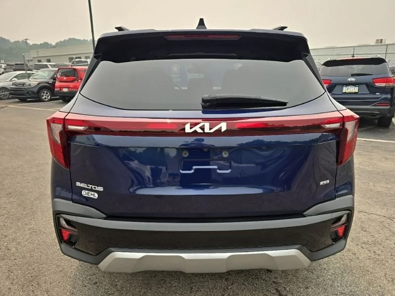Used 2024 Blue Kia EX image 6