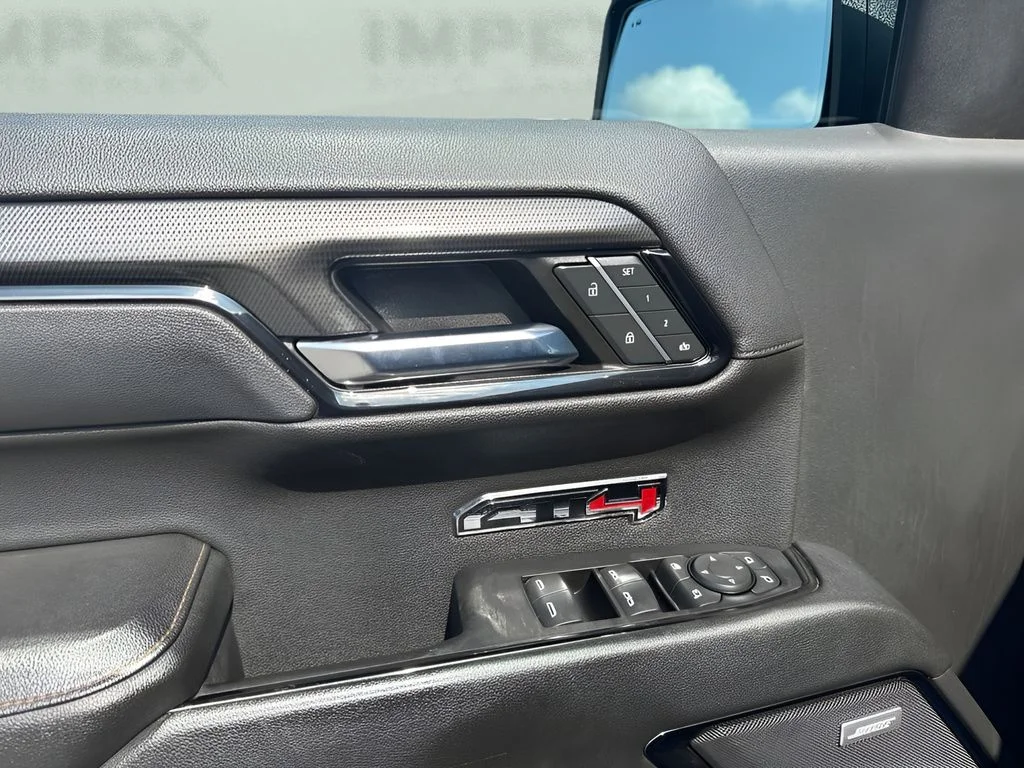 Used 2023 Blue GMC AT4 image 25