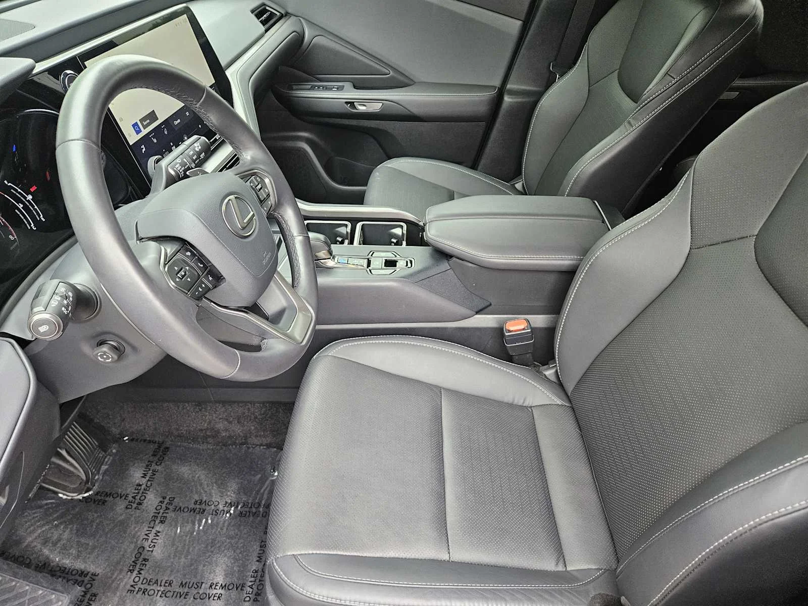 Certified Used 2024 CAVIAR Lexus  image 8
