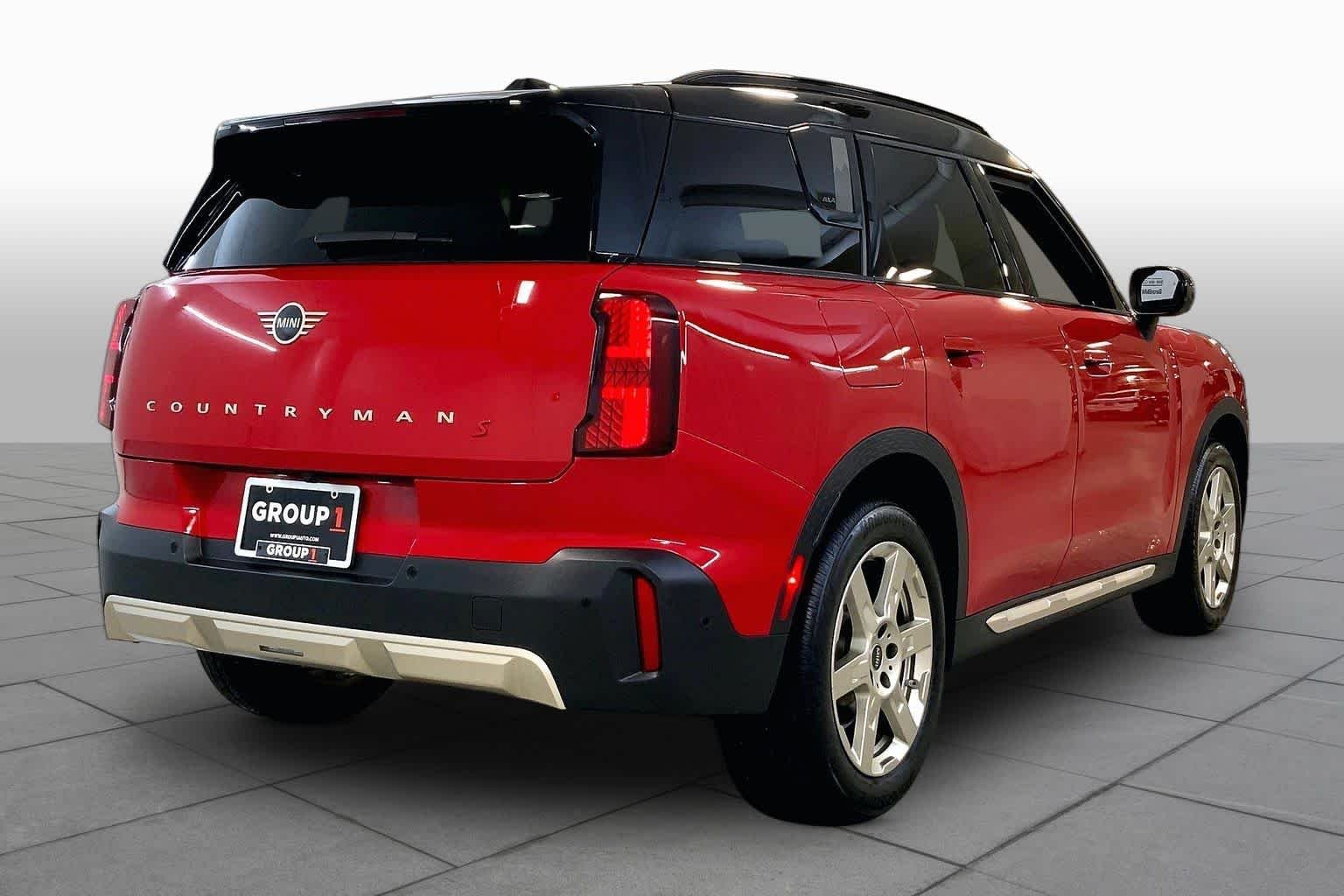 Used 2025 Chili Red II MINI S image 12