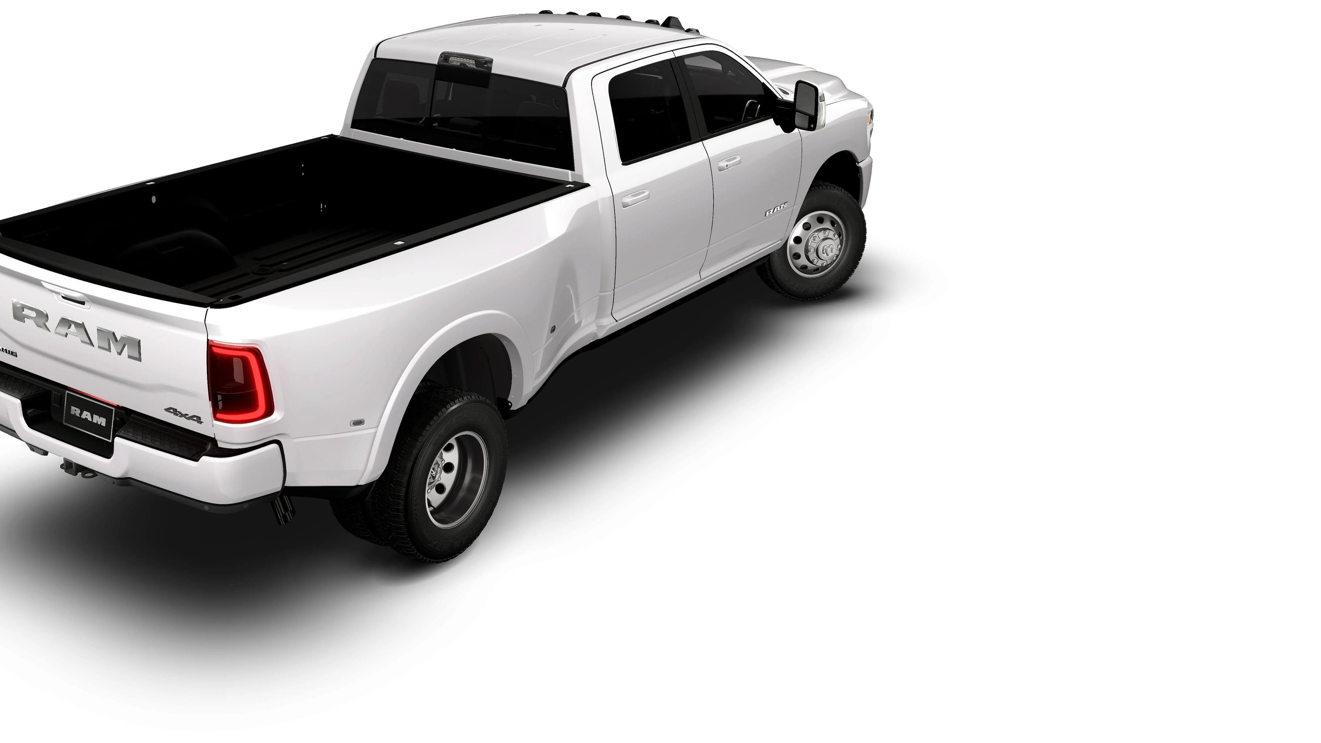 2026 RAM 3500 Laramie - Photo 14