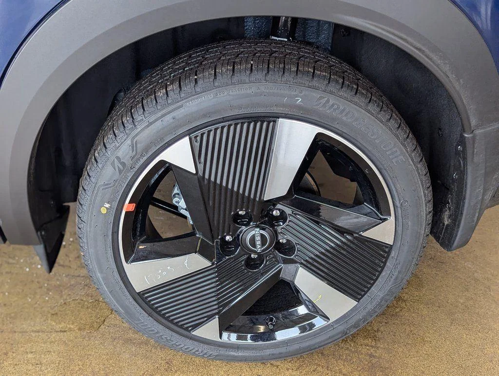 New 2026 Deep Blue Pearl Nissan SR image 31
