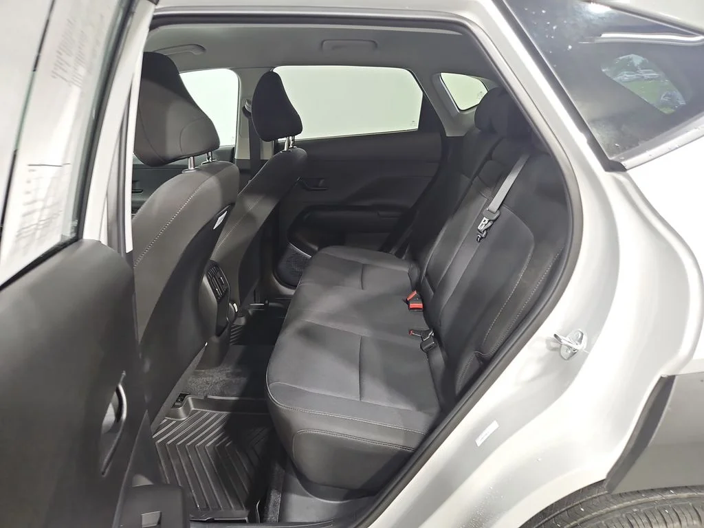 Used 2025 Gray Hyundai SEL Convenience image 26