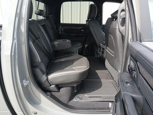 New 2026 Ceramic Gray Clear-Coat Exterior Paint RAM Limited image 30