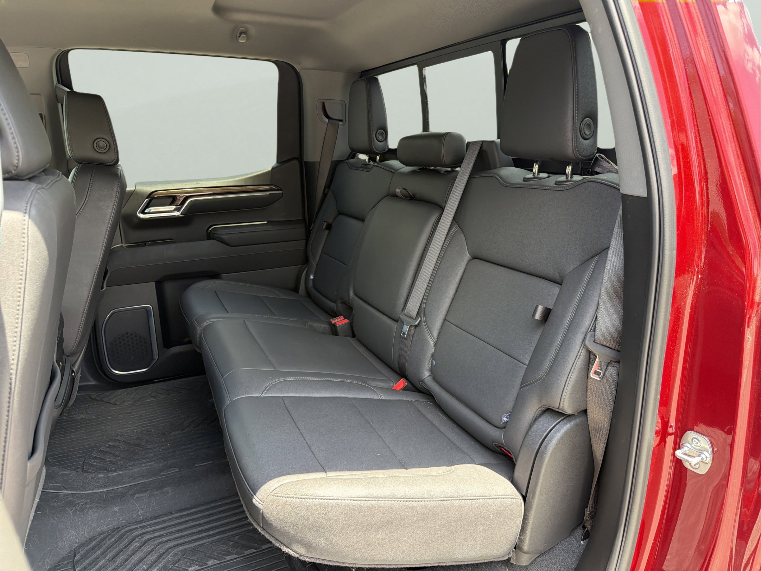Used 2025 Radiant Red Tintcoat Chevrolet LT Trail Boss image 23