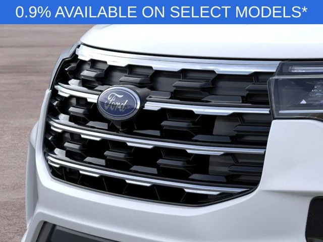 New 2026 Star White Metallic Tri-Coat Ford Active image 17