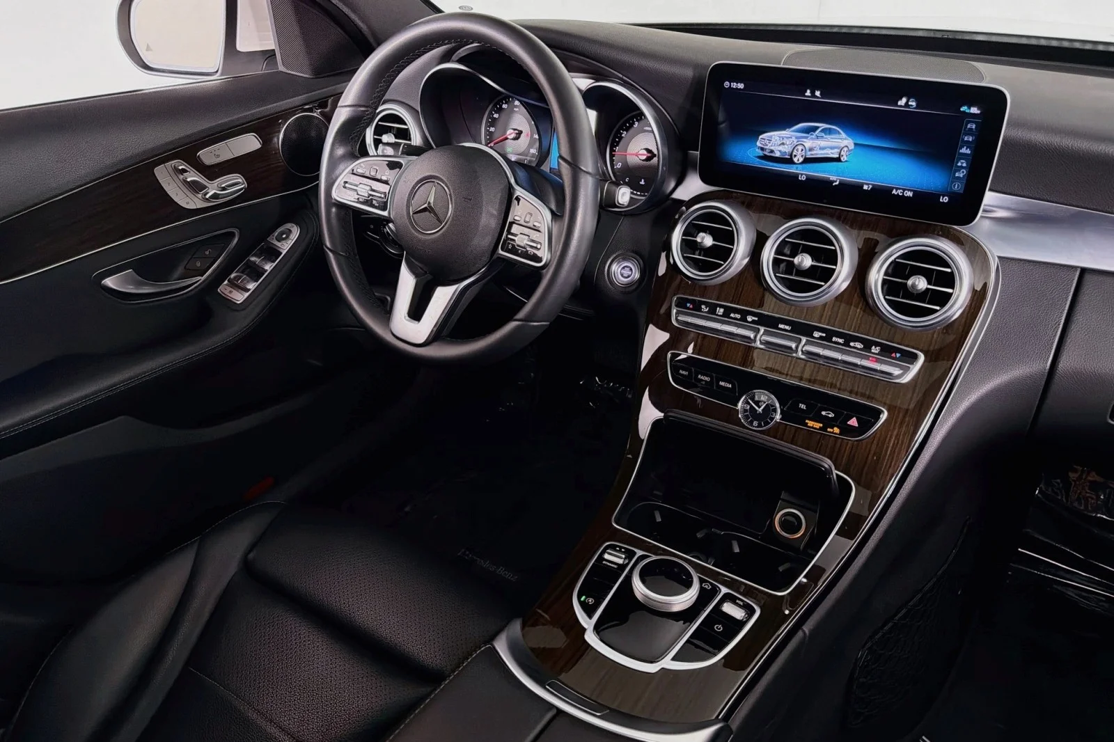 Used 2020 Polar White Mercedes-Benz C 300 image 16