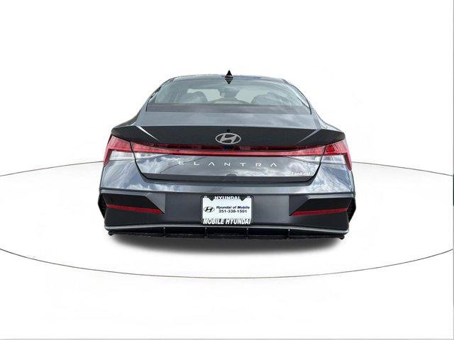 New 2026 Ecotronic Gray Hyundai Limited image 4