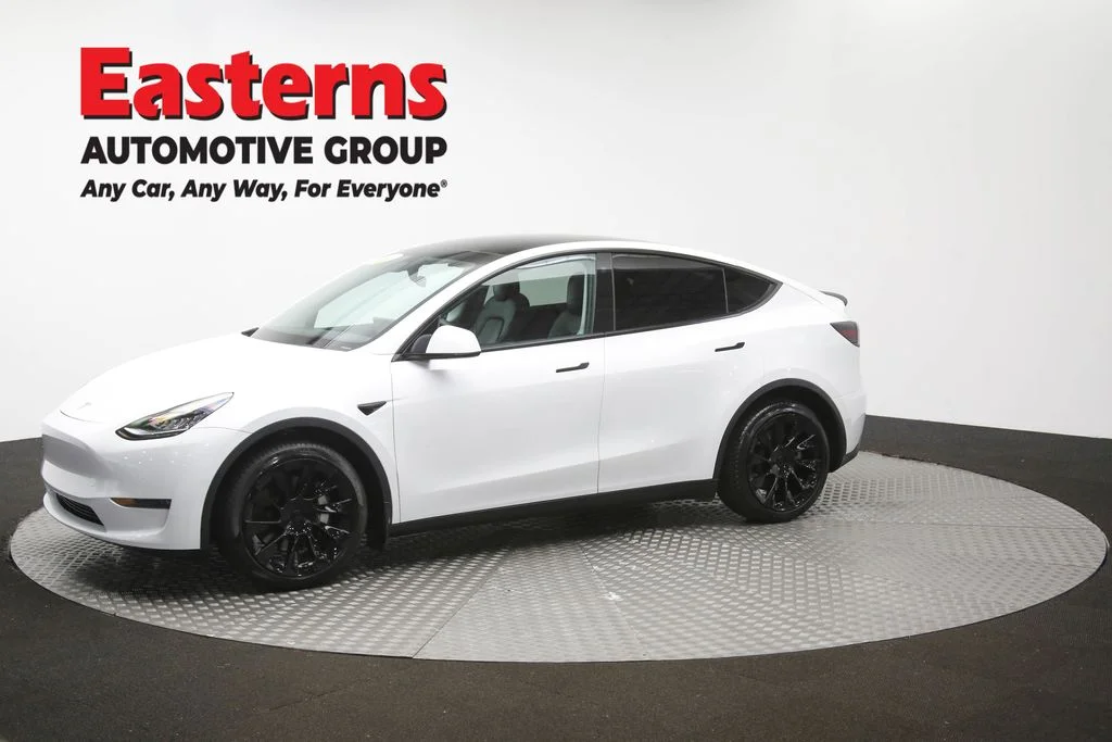 Used 2021 White Tesla Long Range image 53