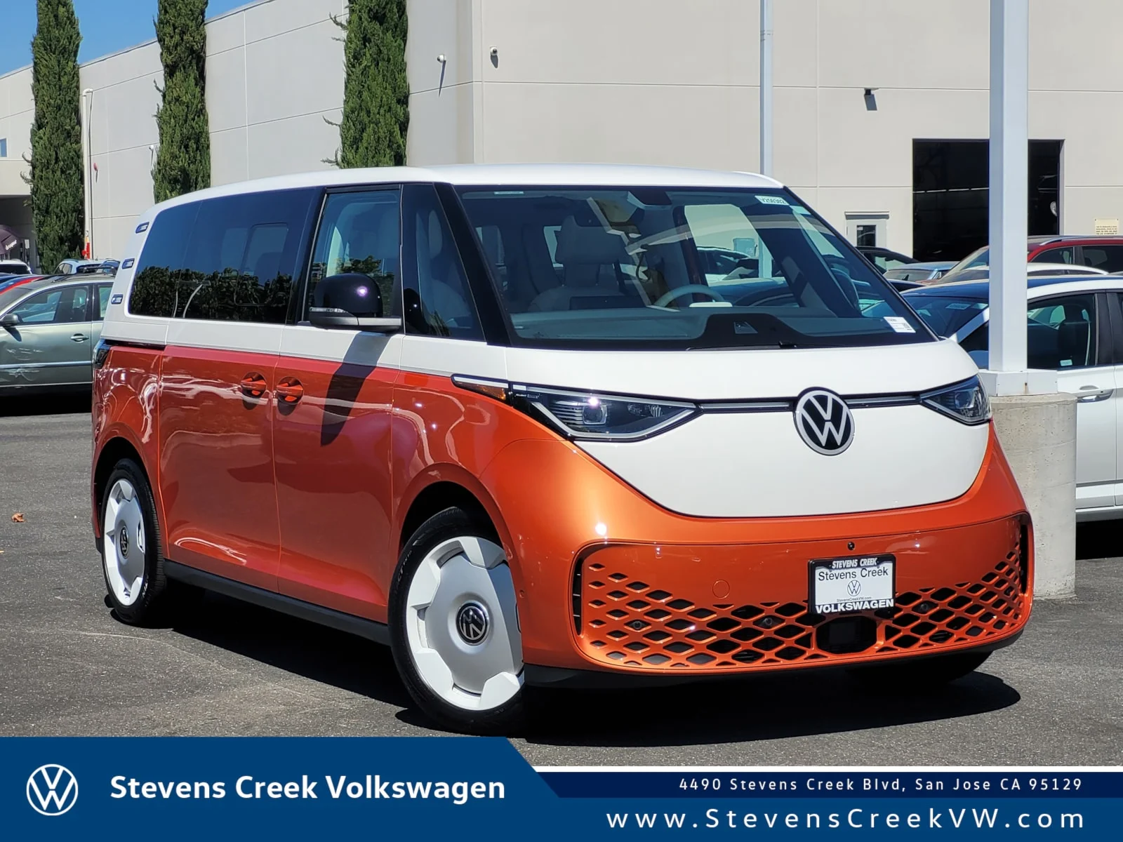 2025 Volkswagen ID. Buzz 1st Edition 4Motion Two-Tone's photo