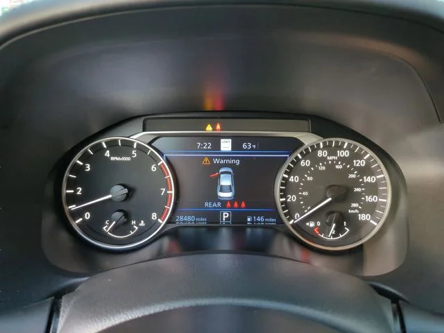 Used 2023 Blue Nissan 2.0 SR image 31