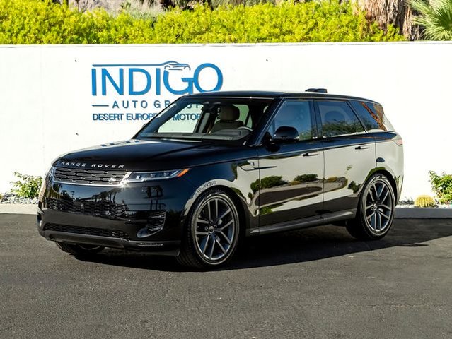 2026 Land Rover Range Rover Sport SE