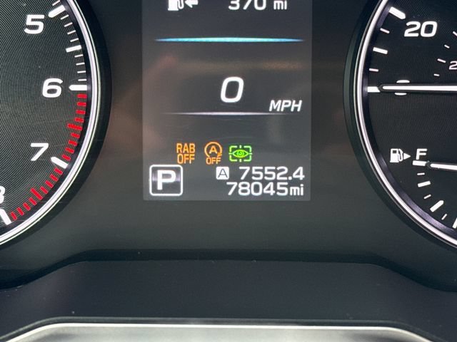 Used 2022 Crystal White Pearl Subaru Limited image 22