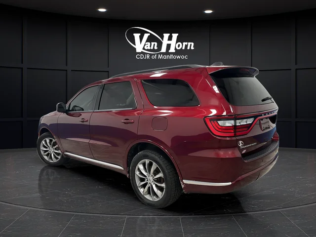 Used 2021 Red Dodge SXT Plus image 5